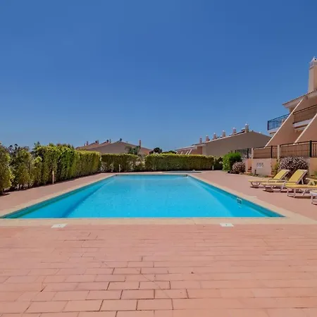 Sao Rafael Townhouse With Pool Albufeira