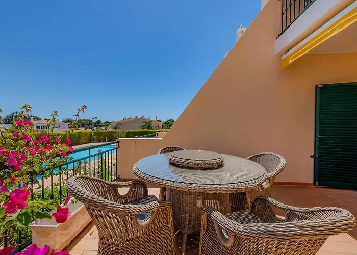 Sao Rafael Townhouse With Pool