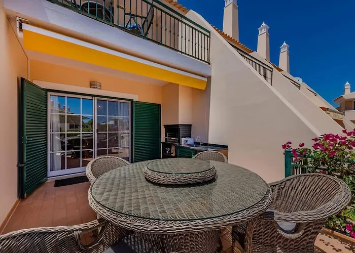 Sao Rafael Townhouse With Pool