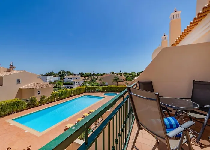 Sao Rafael Townhouse With Pool Ferienhaus Albufeira