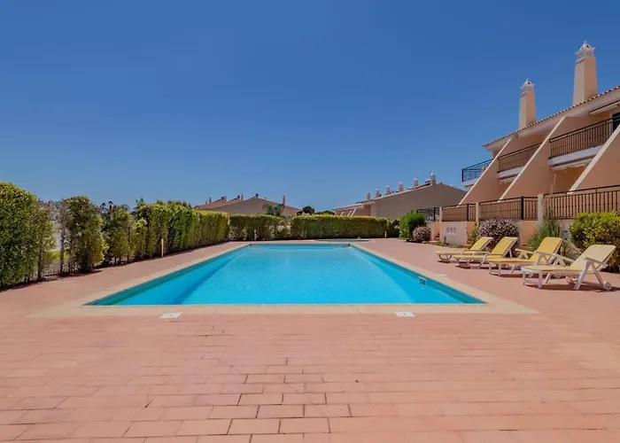 Sao Rafael Townhouse With Pool Albufeira